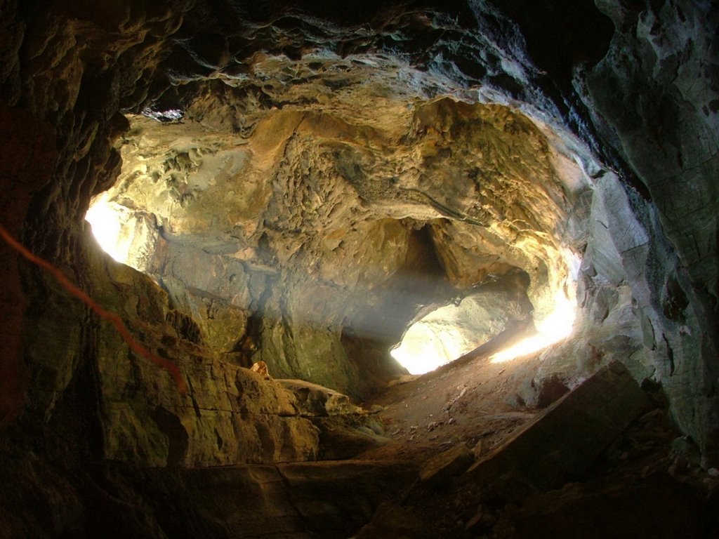 Topla Spilja cave by -NeveN-