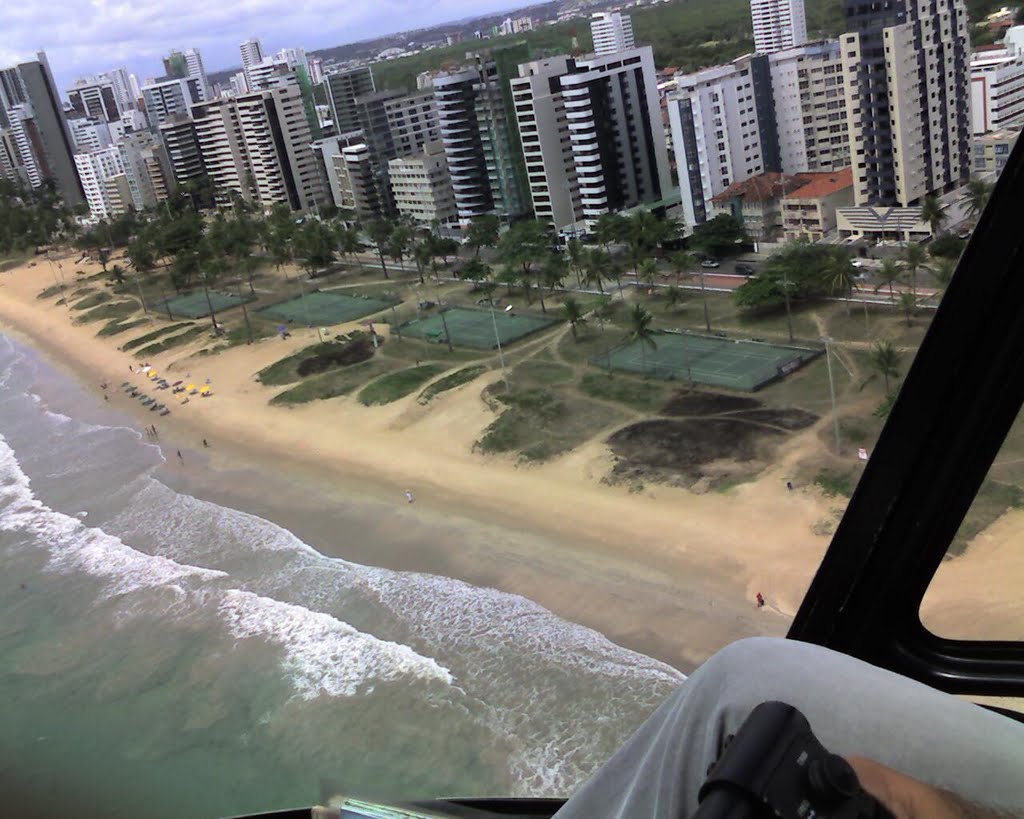 Vista aérea da praia de Boa Viagem by Paullo Cesar