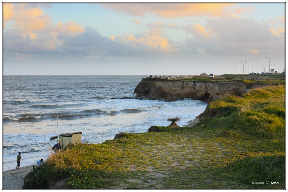 Atardecer en balneario Playa Dorada (by maxem) by maxem!