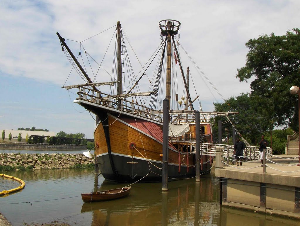 Santa Maria, GLCT by Robert Maihofer, Great Lakes Casual Traveler