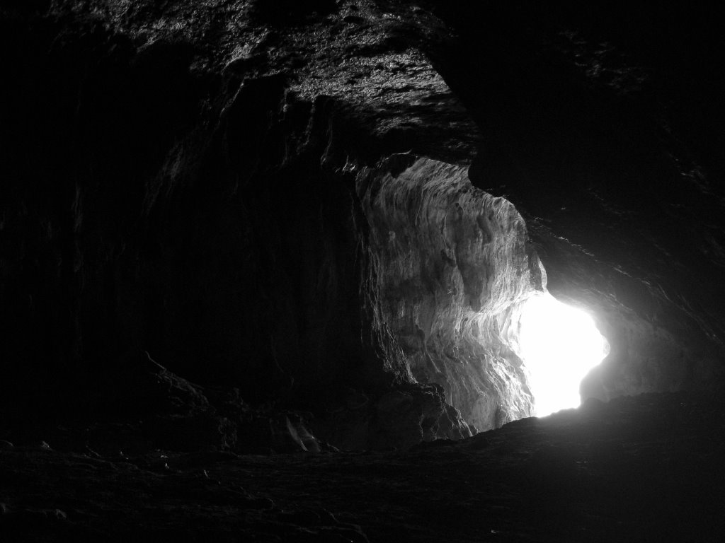 Cueva de la Ermita de San Bartolomé - Cañón del rio Lobos by PhotoGSuS