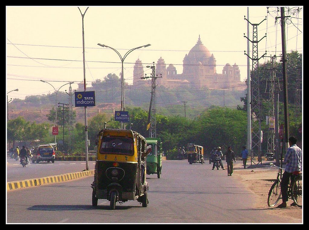 Umaid Bhawan palace. by M desPlanteurs