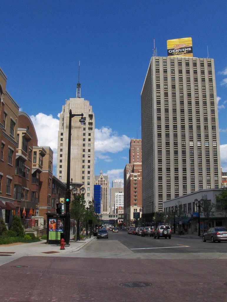 West Wisconsin Avenue, GLCT by Robert Maihofer, Great Lakes Casual Traveler