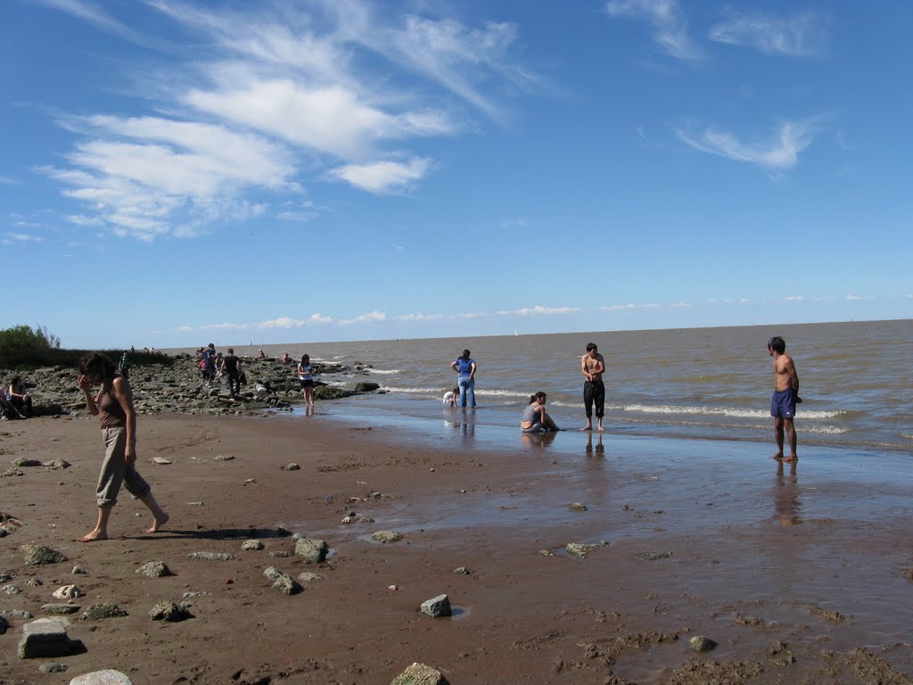 Costa del Río de La Plata, en La Reserva Ecológica, Ciudad de Buenos Aires by Paula84