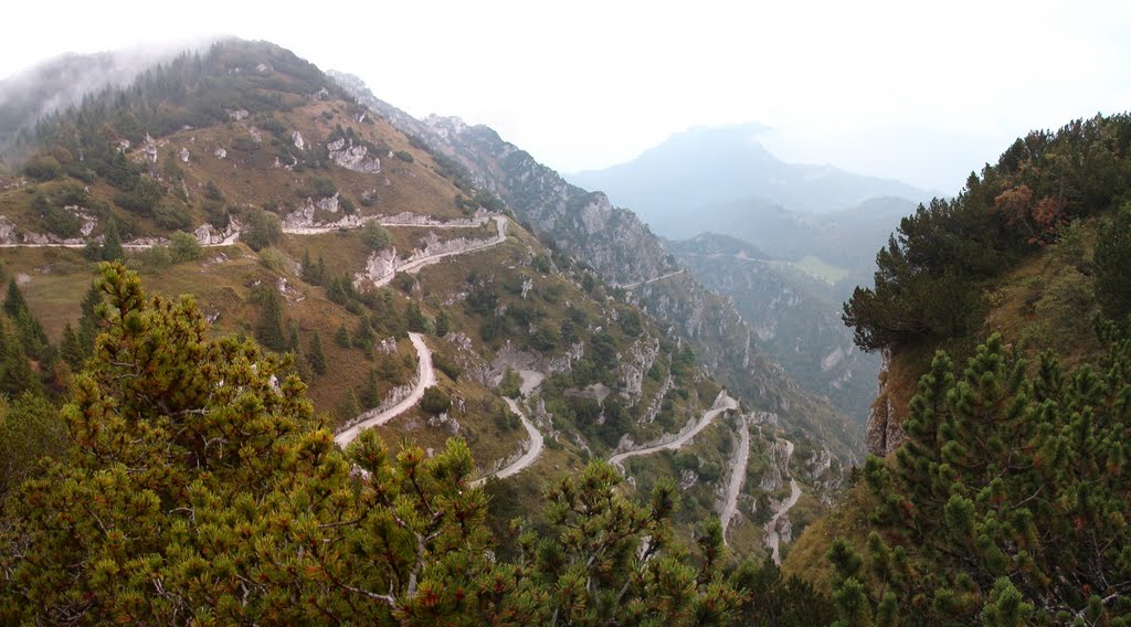 Strada da Tremalzo-Passo Nota by paolo g. monduzzi