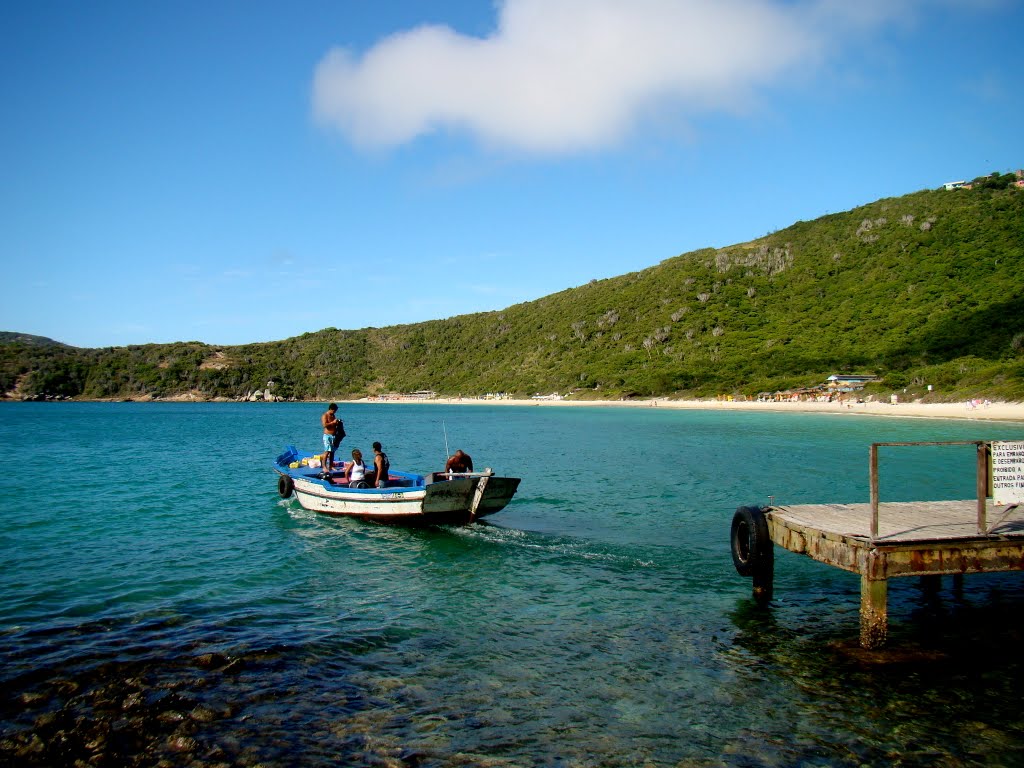 Cais da praia do Forno by Fernando Novaes