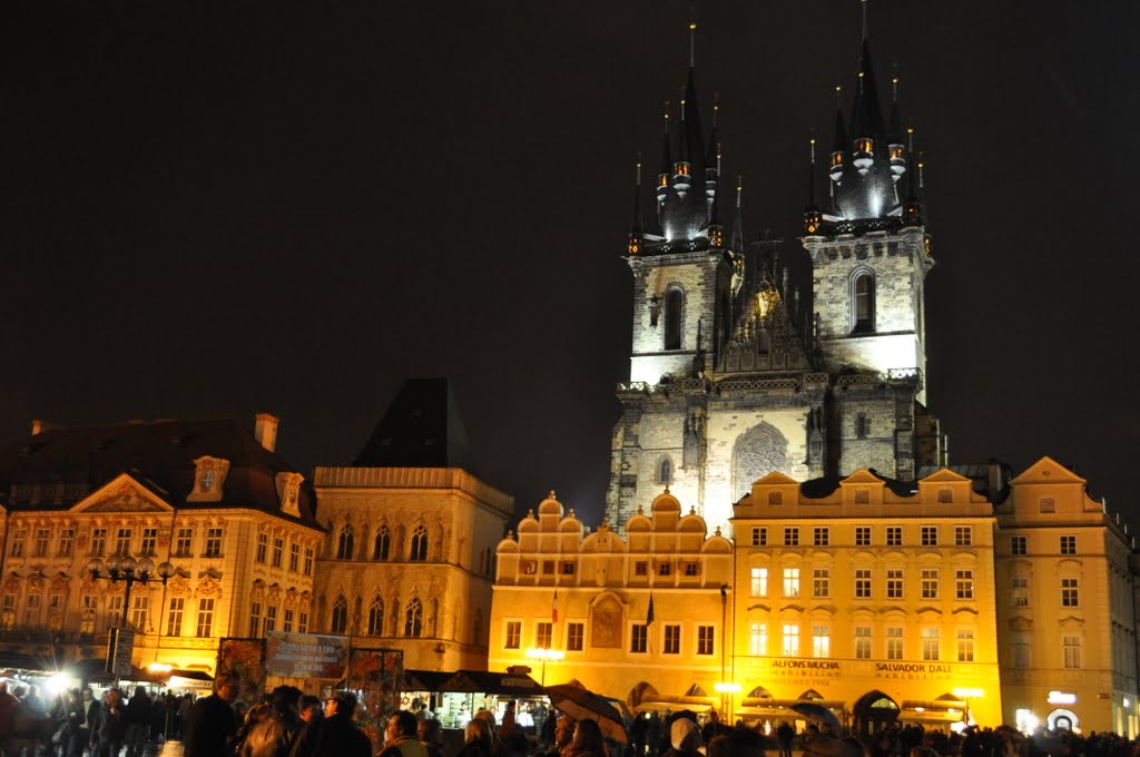 Prag bei Nacht 3 by Michael R. aus Ogger…