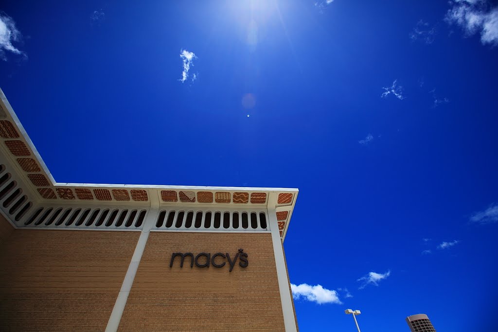 Macy's & Hawaiian Blue Sky by Hiroshi883