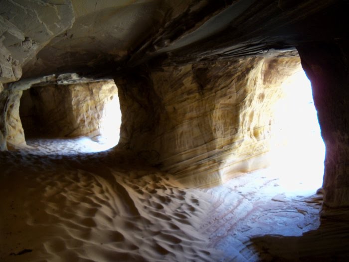 Sandstone Caves by briantravelman