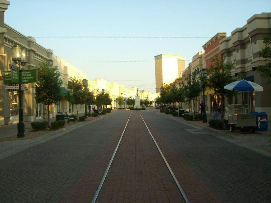 The Boardwalk, Bossier City, LA by elduque