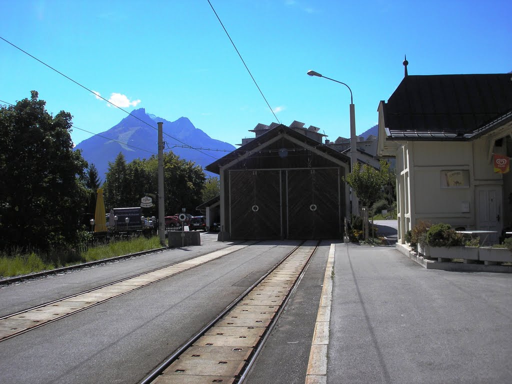 Stubaital Bahn (STB), Endbahnhof Fulpmes im Stubaital, 20.09.2010 by © "Earth Views"