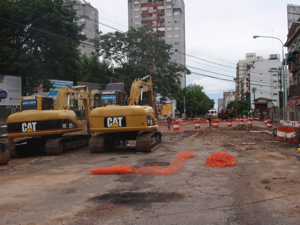 Obras en el tunel -MONROE by Julio Bravela