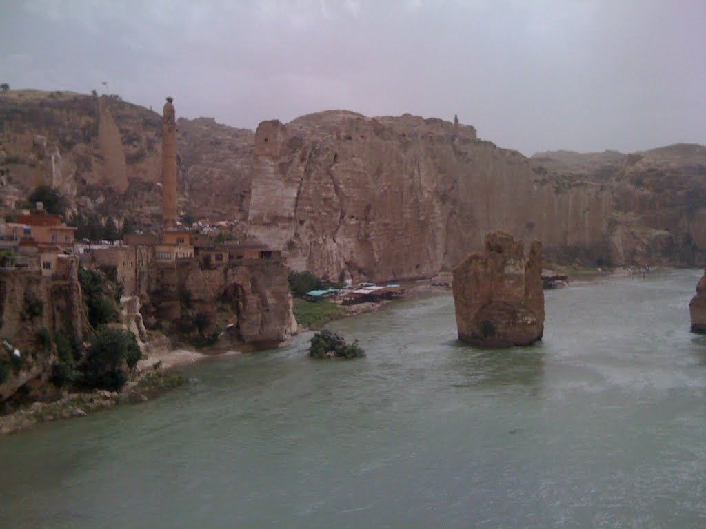 Hasankeyf by M. S. Eyüboğlu