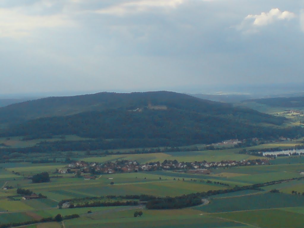 Blick auf Kloster Banz vom Staffelberggipfel by lisa96515