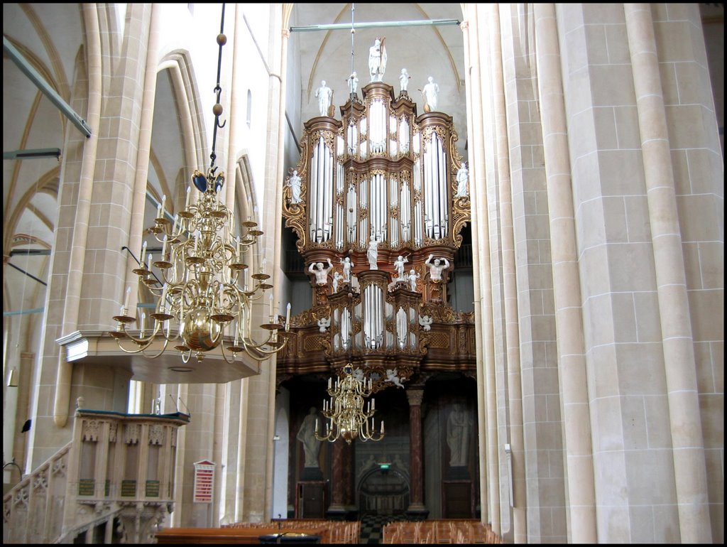 Kampen: Hoofdorgel Hervormde kerk by © Dennis Wubs