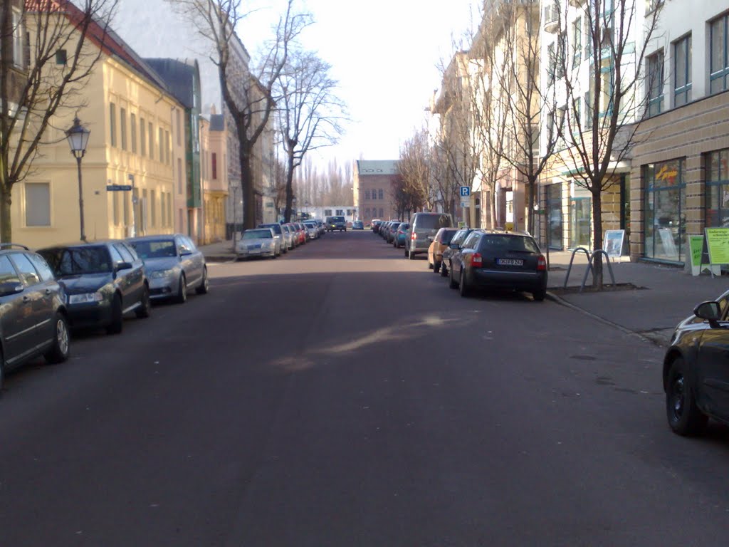 Moritzstrasse in Magdeburg-Neustadt by Klaus-Jürgen Bogunsk…