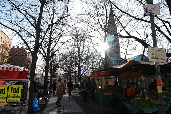 Lausitzer Platz: Wochenmarkt by Xberger36