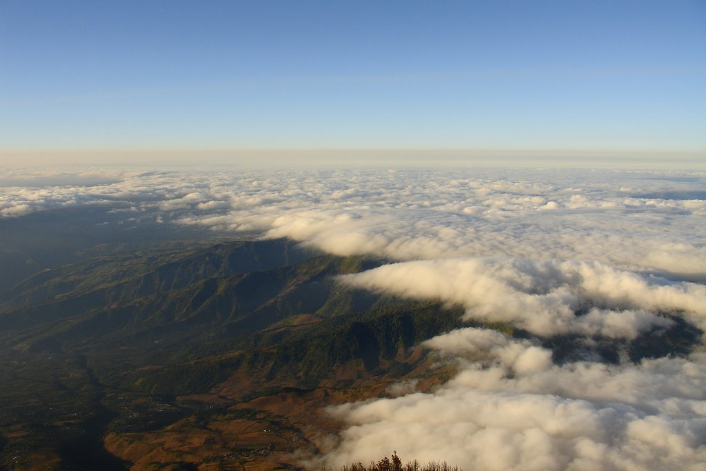 VISTA DE NUVES DESDE ACATENNAGO by danyl