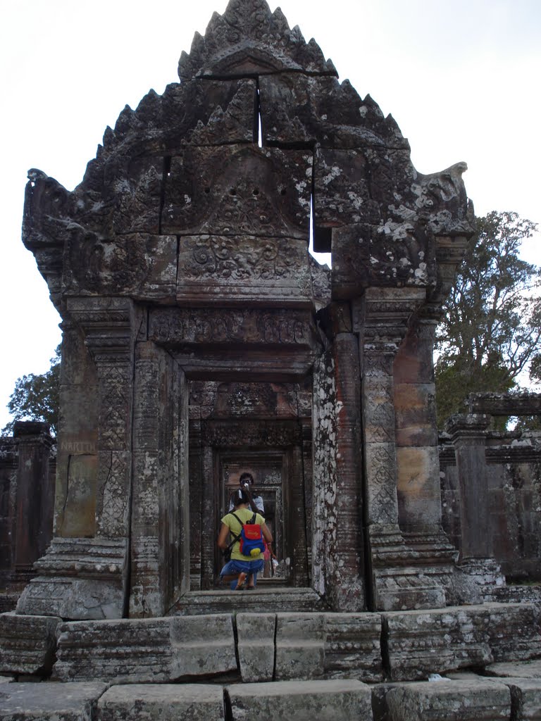 PREAH VIHEAR by Klaes