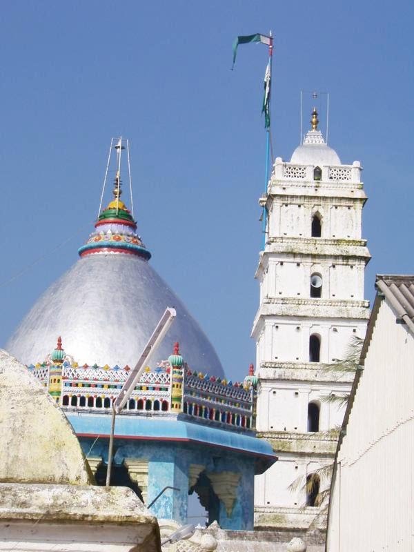 Nagore Dargha Shareef by sahib nagore