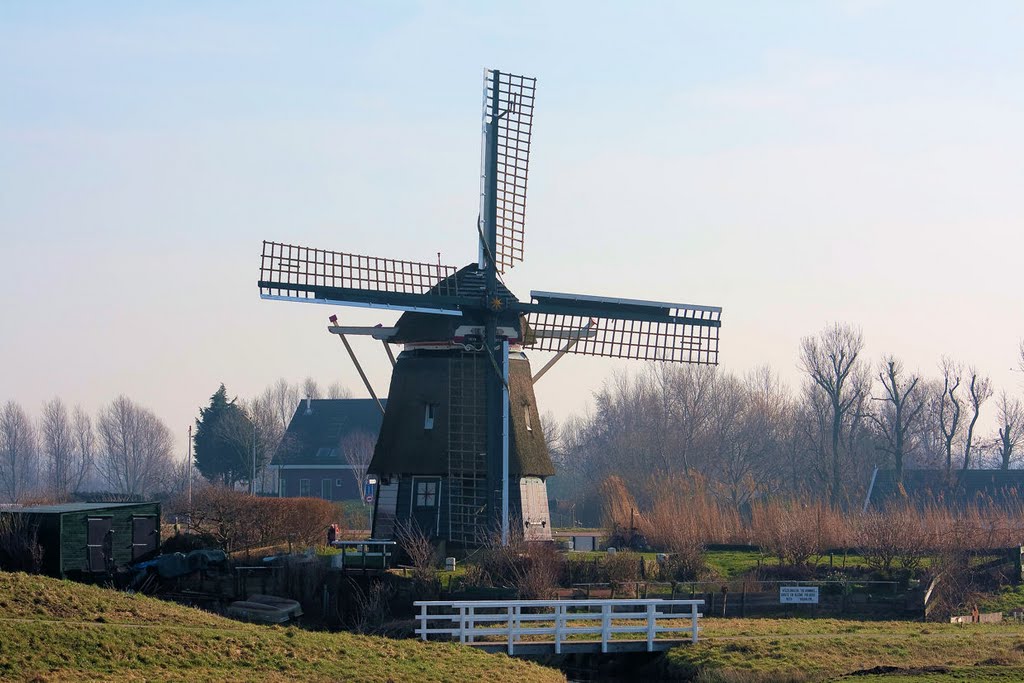 Een Molen by Wim Vrolijk