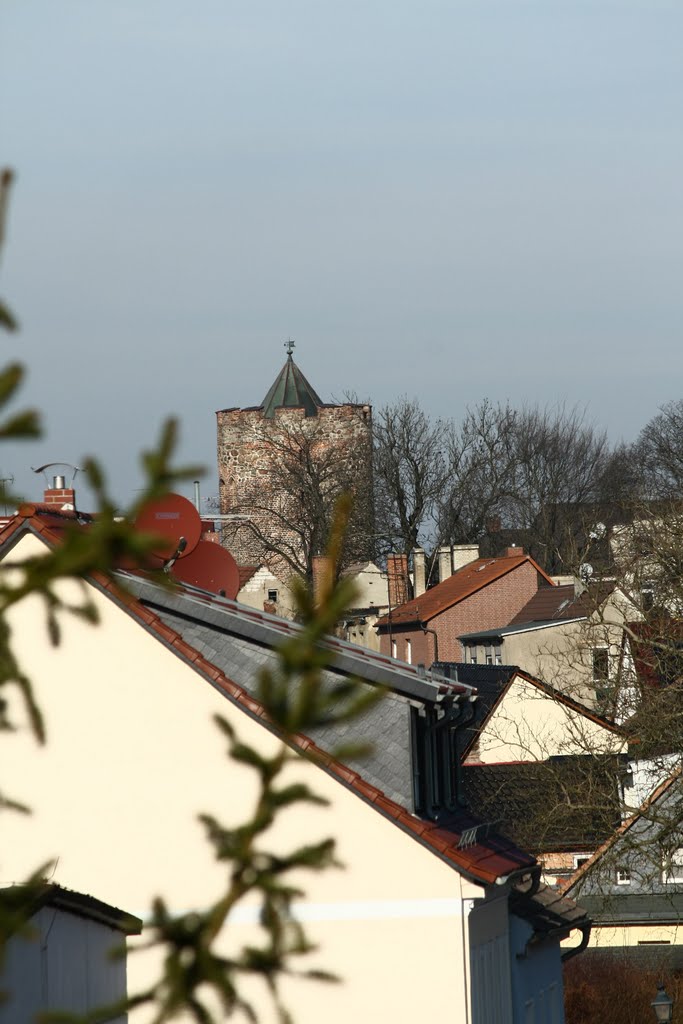 Burg, Blick zum Berliner Torturm by minka1991