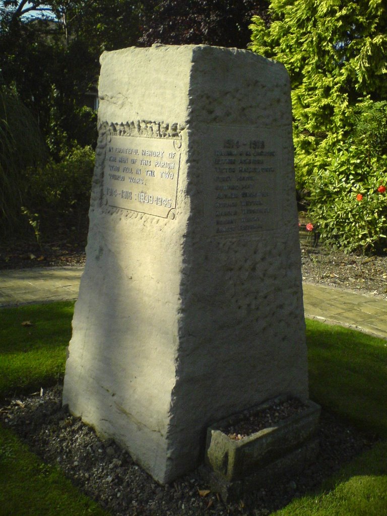 Holymoorside War Memorial by War Memorials