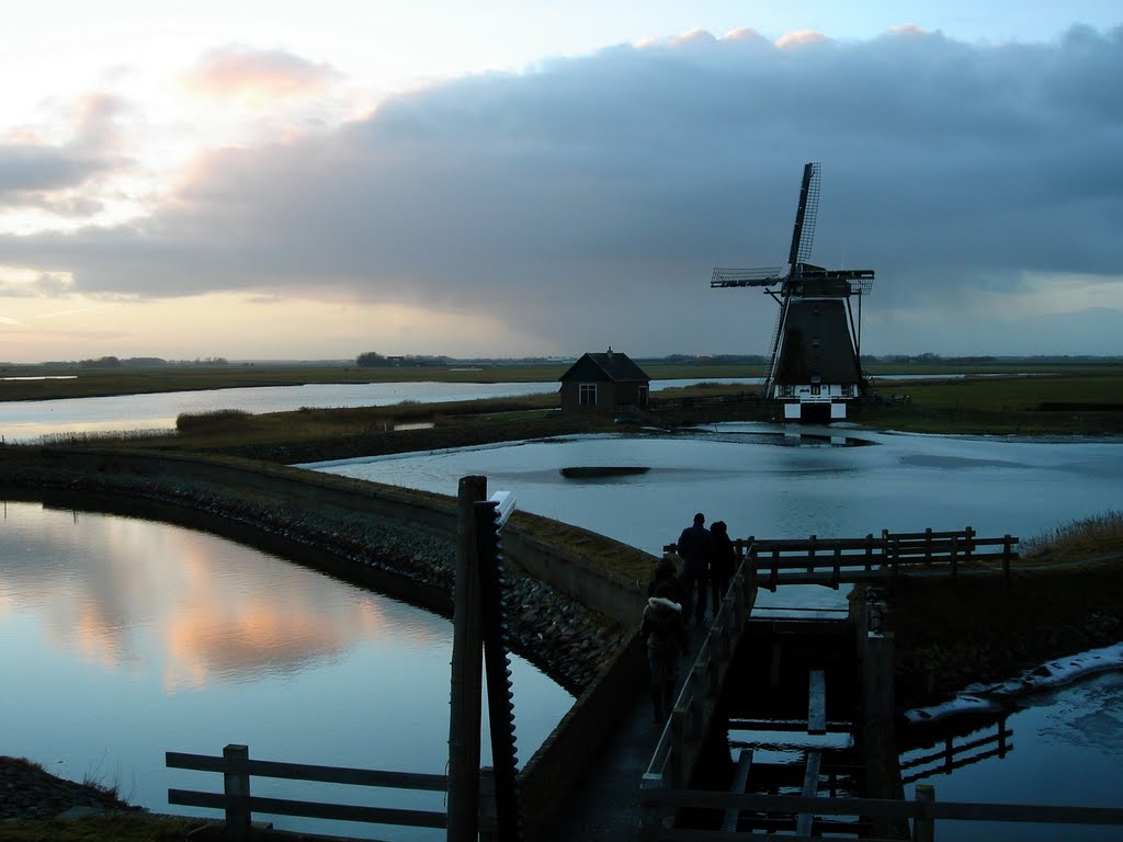 Texel - Lancasterdijk - View WSW towards Molen 'Het Noorden' by txllxt TxllxT