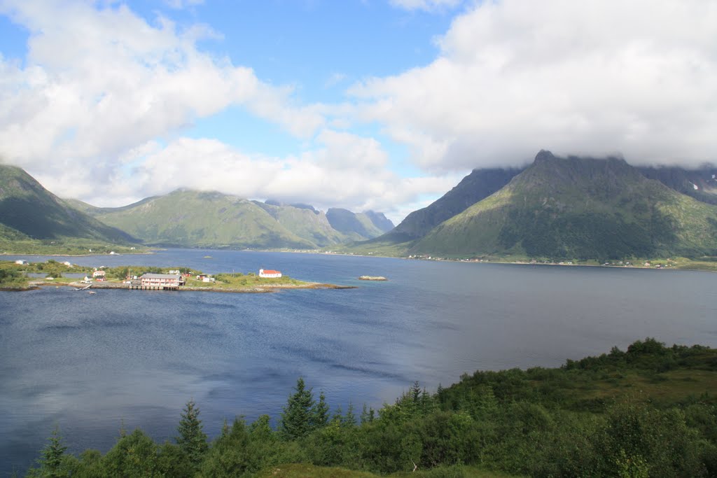 Fjord view on the Lofotes by pfennigfuxxr