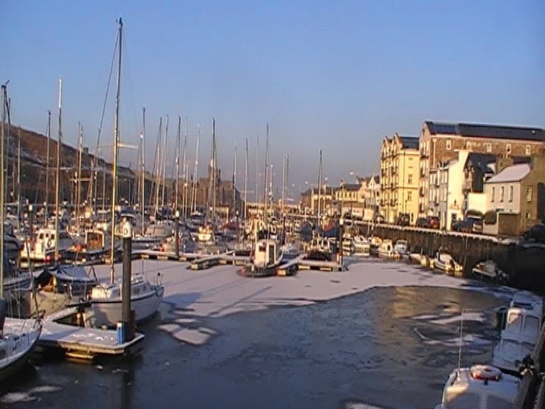 Frozen Harbour in Peel....Unusual by manxman069