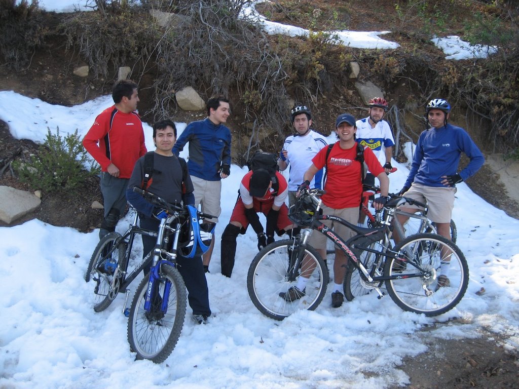 meta en cerro el roble, Peuquismoaventura by Gabriel Pinto B.