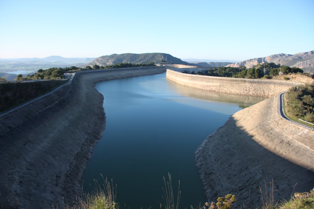 Pantano artificial by Juanvega