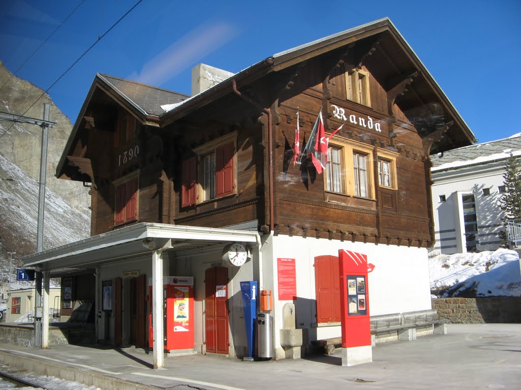 La stazione di Randa by Claudio Pedrazzi