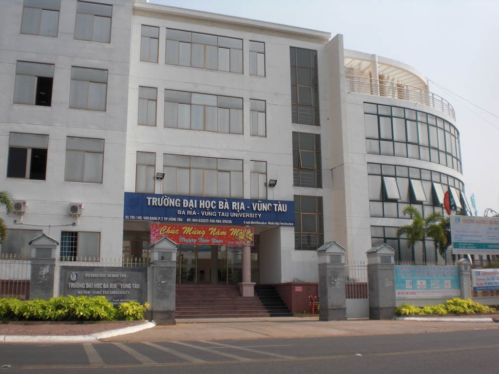 University Bà rịa Vũng tầu by thanh kem