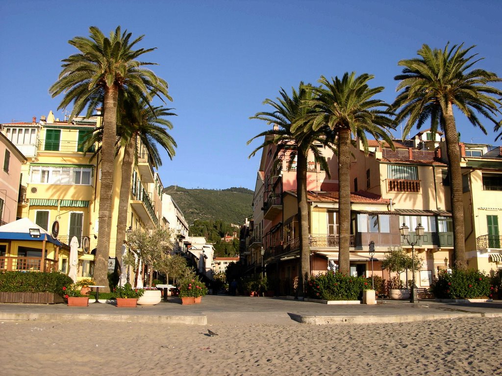 Alassio Beach by riviera