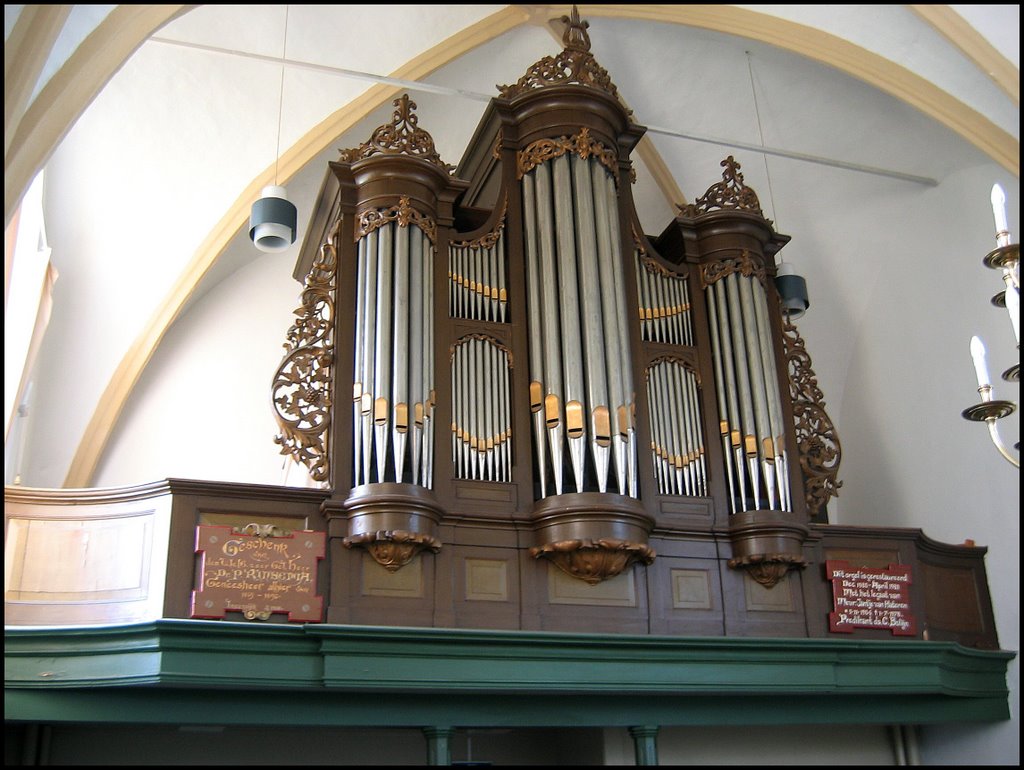 Vlagtwedde: Orgel Hervormde kerk by © Dennis Wubs