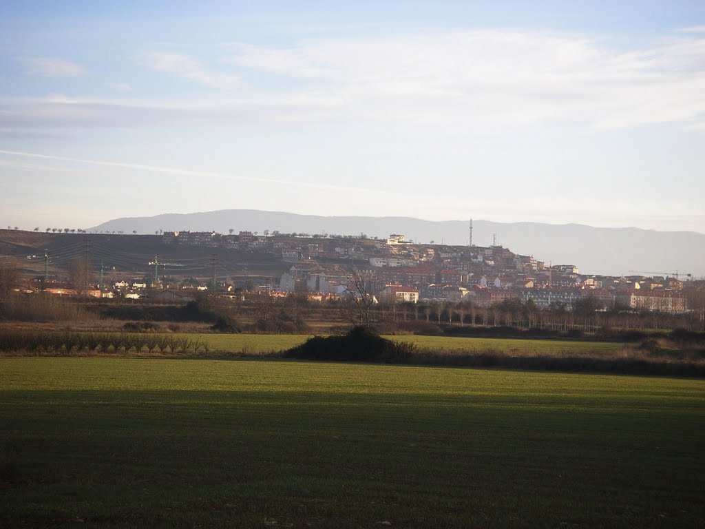 Villamediana desde el Iregua by José Ramón Francia Silva