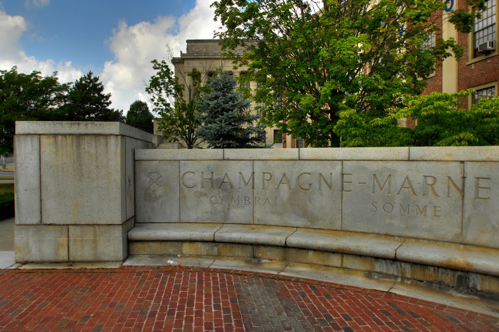 The World War 1 Memorial in Lincoln Square by Pankowboy