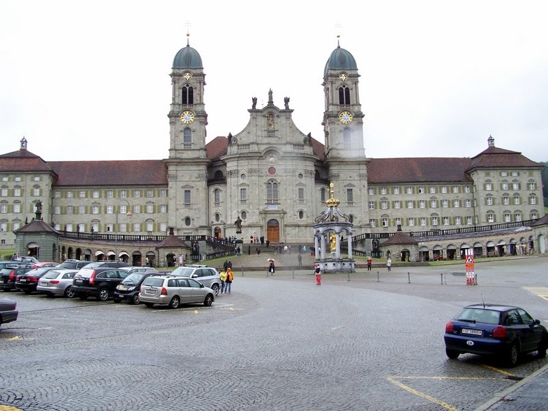 Kloster Einsiedeln by RalfH