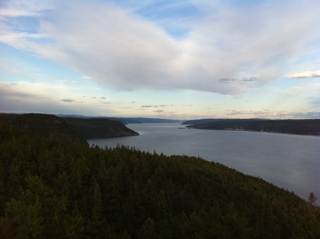 La Baie, Saguenay, QC, Canada by PierroOoOo