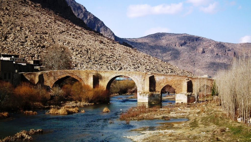 Old Bridge/ پل کهنه بیستون by PeymanPakzad