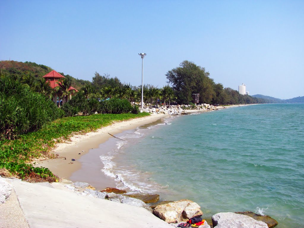 จุดชมวิวชายทะเล ลานหินขาว หาดแม่รำพึง จ.ระยอง,จ.นครศรีธรรมราช,ประเทศไทย,Nakhon si thammarat,THAILAND by Nakhon224 Panoramio