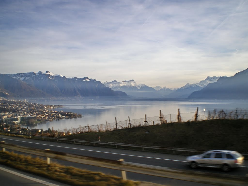 Lake Geneva, Montreux by Gareth.Stadden