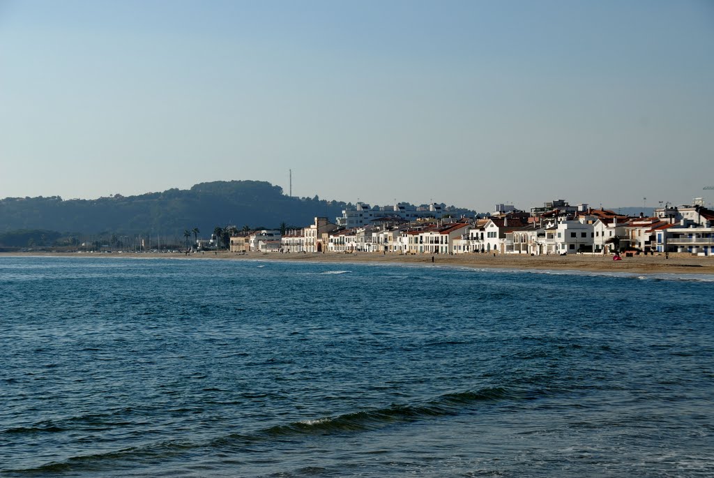 Altafulla Les Botigues del Mar by Joan Lluis Belsa