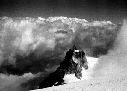 Aiguille du Midi by hapet