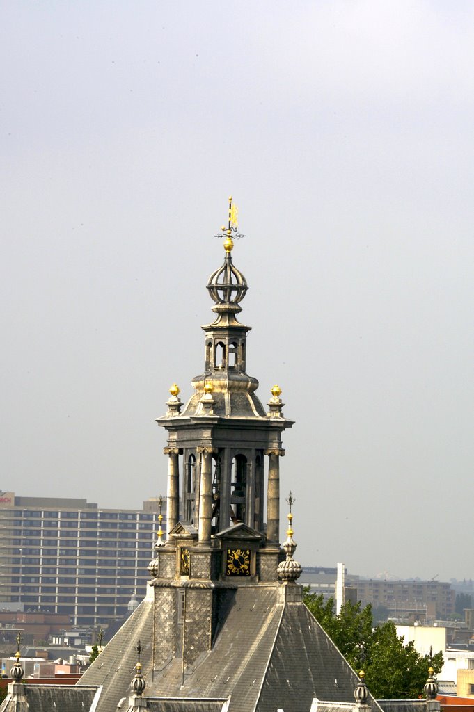 Torenspits van Nieuwe Kerk den haag by Ruud Visser