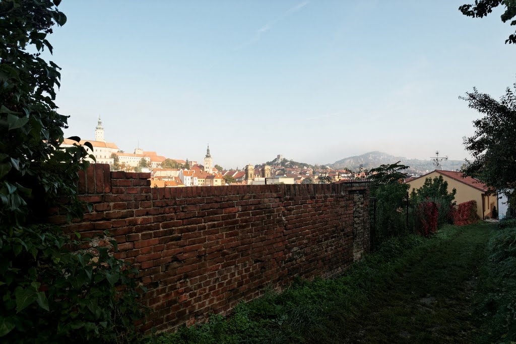 Mikulov - Novokopečná - View NNW towards Kozí hrádek by txllxt