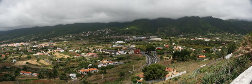 La Palma 2010: Mirador de la Concepcion , view direction south west. by arco_on_tour