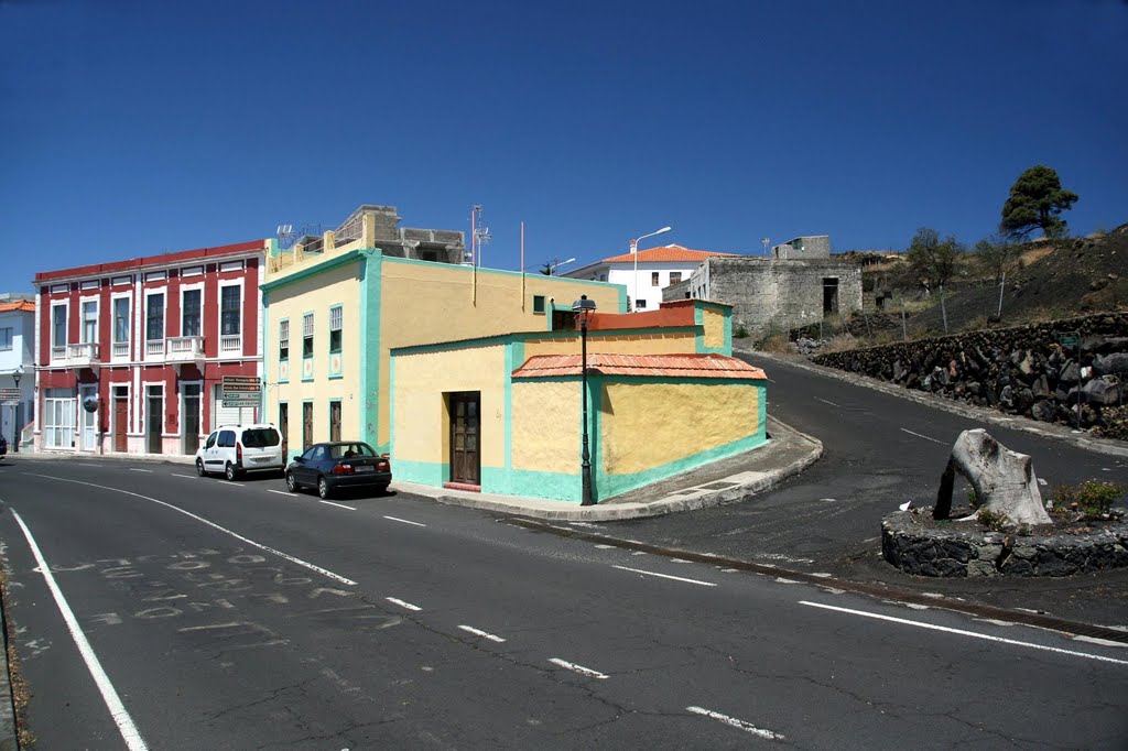 La Palma 2010: Fuencaliente village view #6. by arco_on_tour