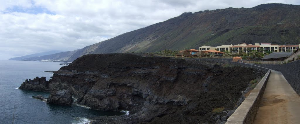 La Palma 2010: Coast near the Hotel Teneguia Princess/La Palma Princess by arco_on_tour